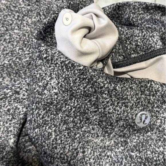 LULULEMON - Wunder Under Crop III Rio Mist White Black Size 6 - Picture 11 of 11
